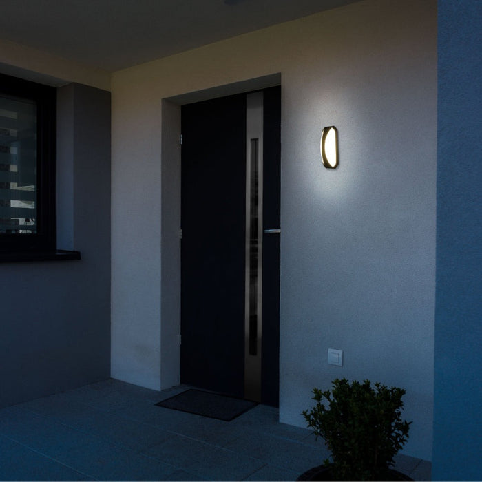 Curved Plastic Black LED Wall Light, 15W Warm White