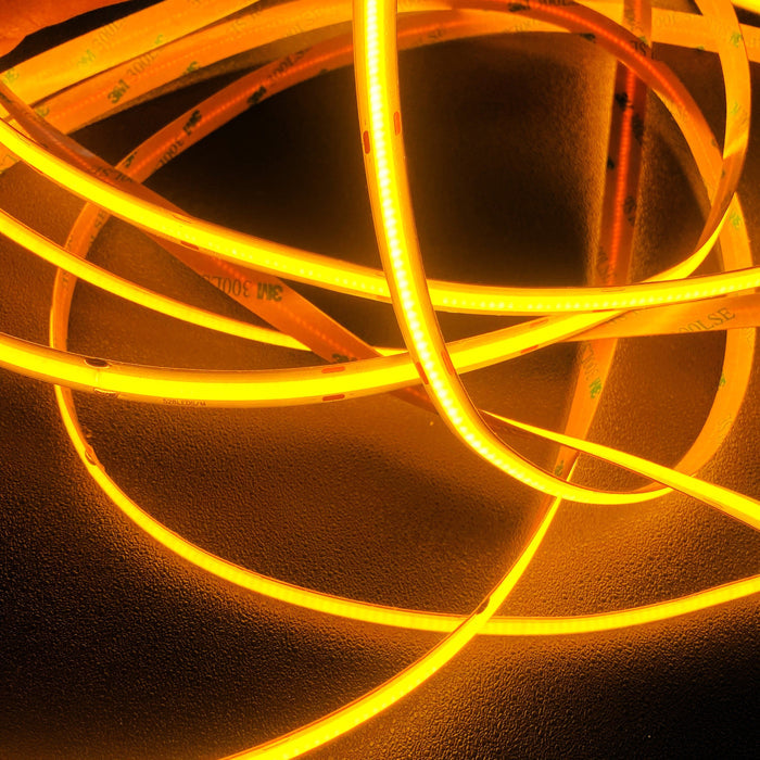 Gold COB LED Strip Light - 24V, 528 LEDs/m, 14W/m