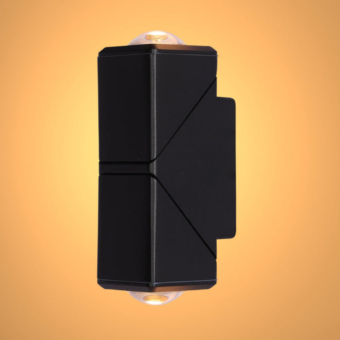 Rotatable Cubes LED Wall Light, Black, 3000K, Narrow Beam